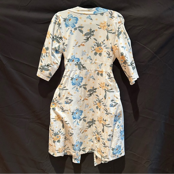 C - Baby Be Mine Floral Maternity Wrap Dress - Blue and Cream - Picture 4 of 4